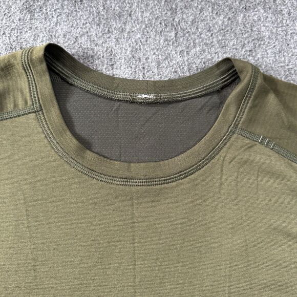 Lululemon Shirt Men XXL Green Metal Vent Tech Performance Daily Athleisure - Picture 3 of 8